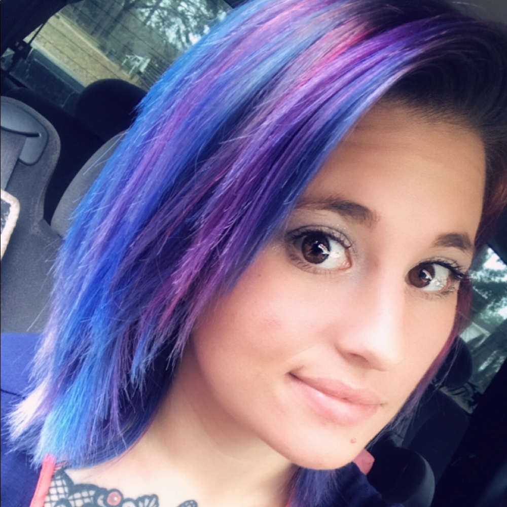 Meet your Posher, Katie